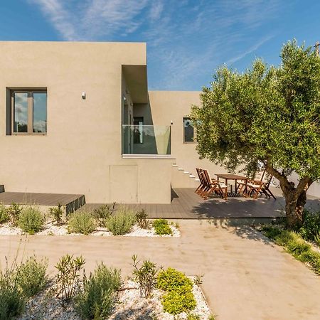Nama Villa 250M From The Sea Makrýgialos Екстериор снимка