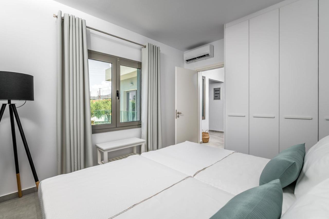 Nama Villa 250M From The Sea Makrýgialos Екстериор снимка