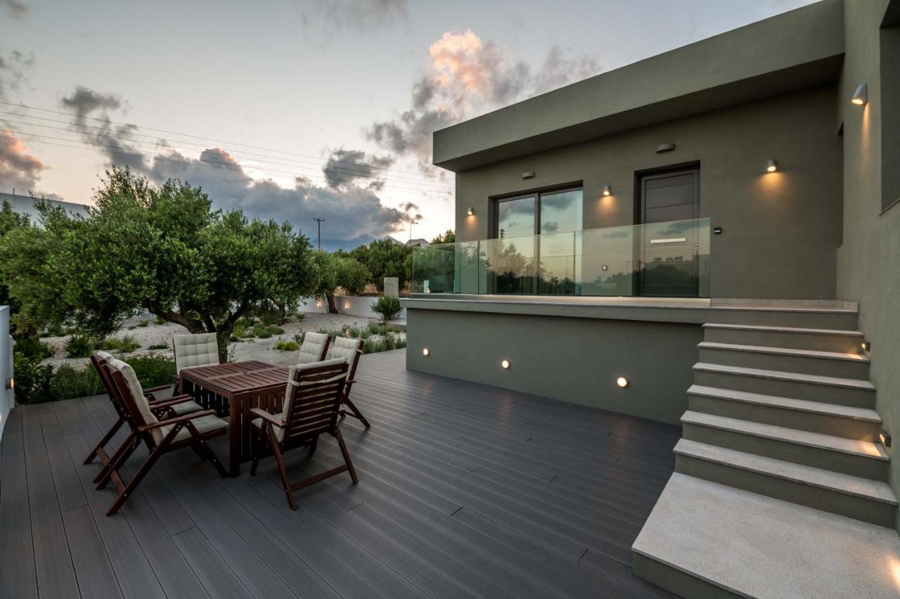 Nama Villa 250M From The Sea Makrýgialos Екстериор снимка