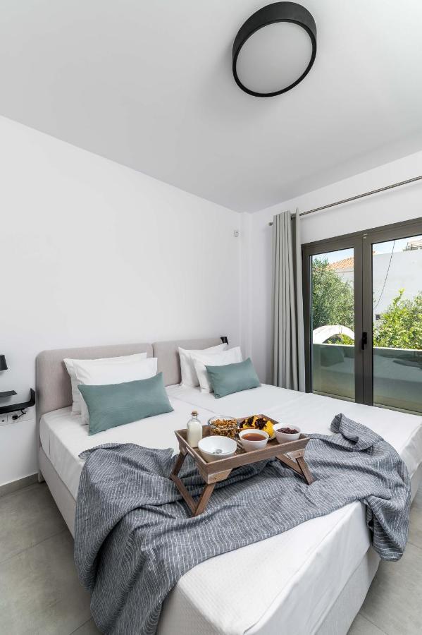 Nama Villa 250M From The Sea Makrýgialos Екстериор снимка