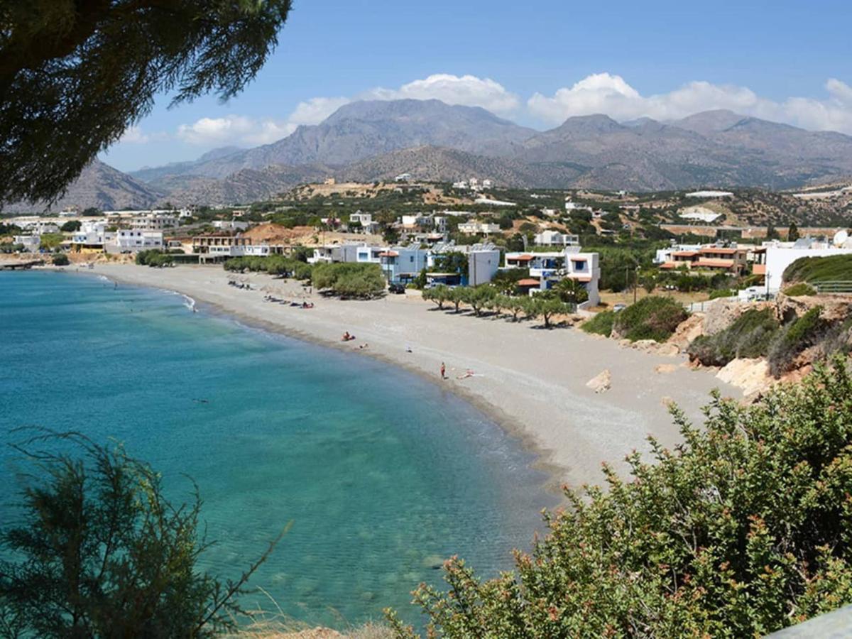 Nama Villa 250M From The Sea Makrýgialos Екстериор снимка